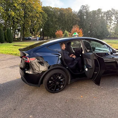 Chauffeur taxi saint quentin en yvelines alizee 78